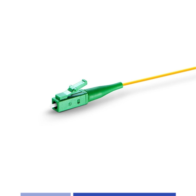 comprare Alta resistenza Single Mode OS2 Fibra ottica Pigtail 9/125um LSZH 1m LC APC Pigtail fabbricazione online